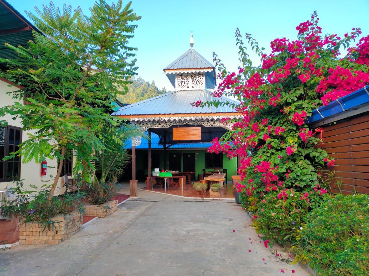 Hotel Boondee House Mae Hong Son Exterior foto